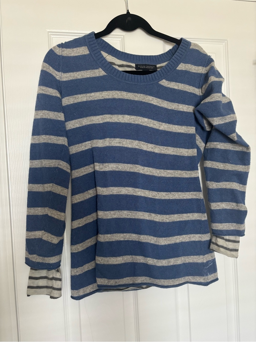 Banana Republic Blue and Light Gray Striped Crewneck Sweater